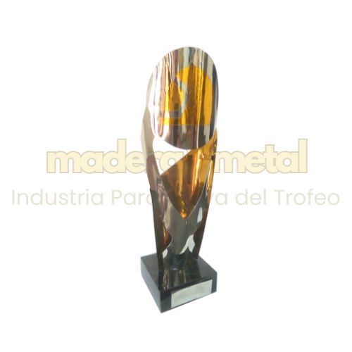 Imagen de Lujoso trofeo de acero inox. de alto brillo - M1.355 